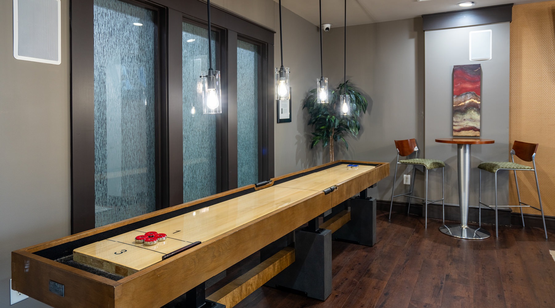 Beautiful clubroom with lounge seating and gaming area